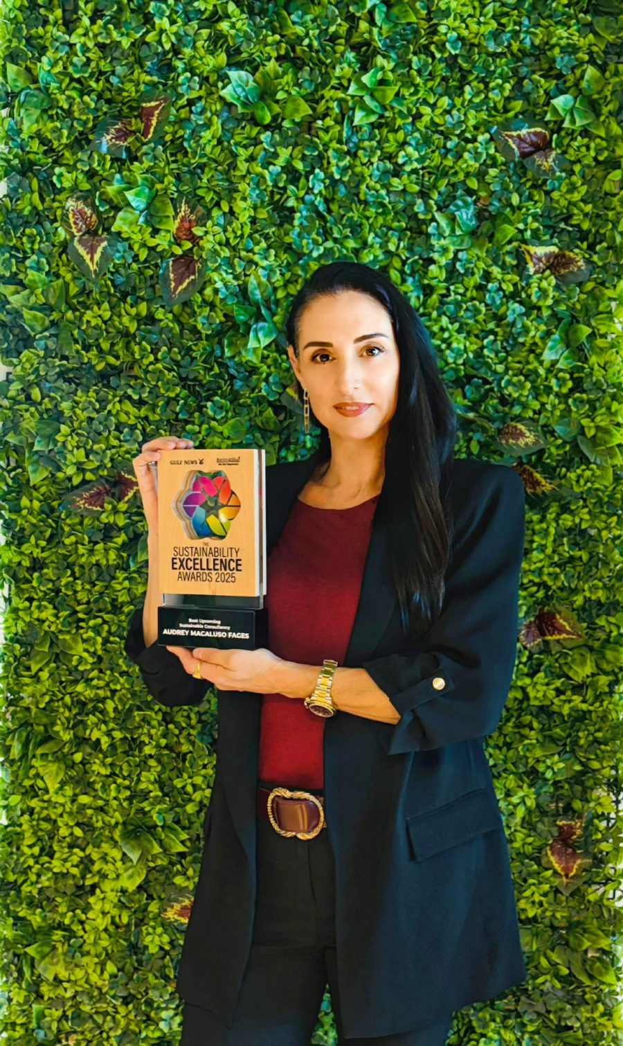 Audrey Fages with the Sustainability Excellence Award 2025